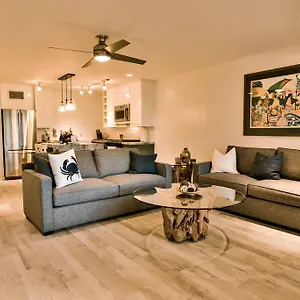 https://casa-azul-east-end.comcaribbean.com