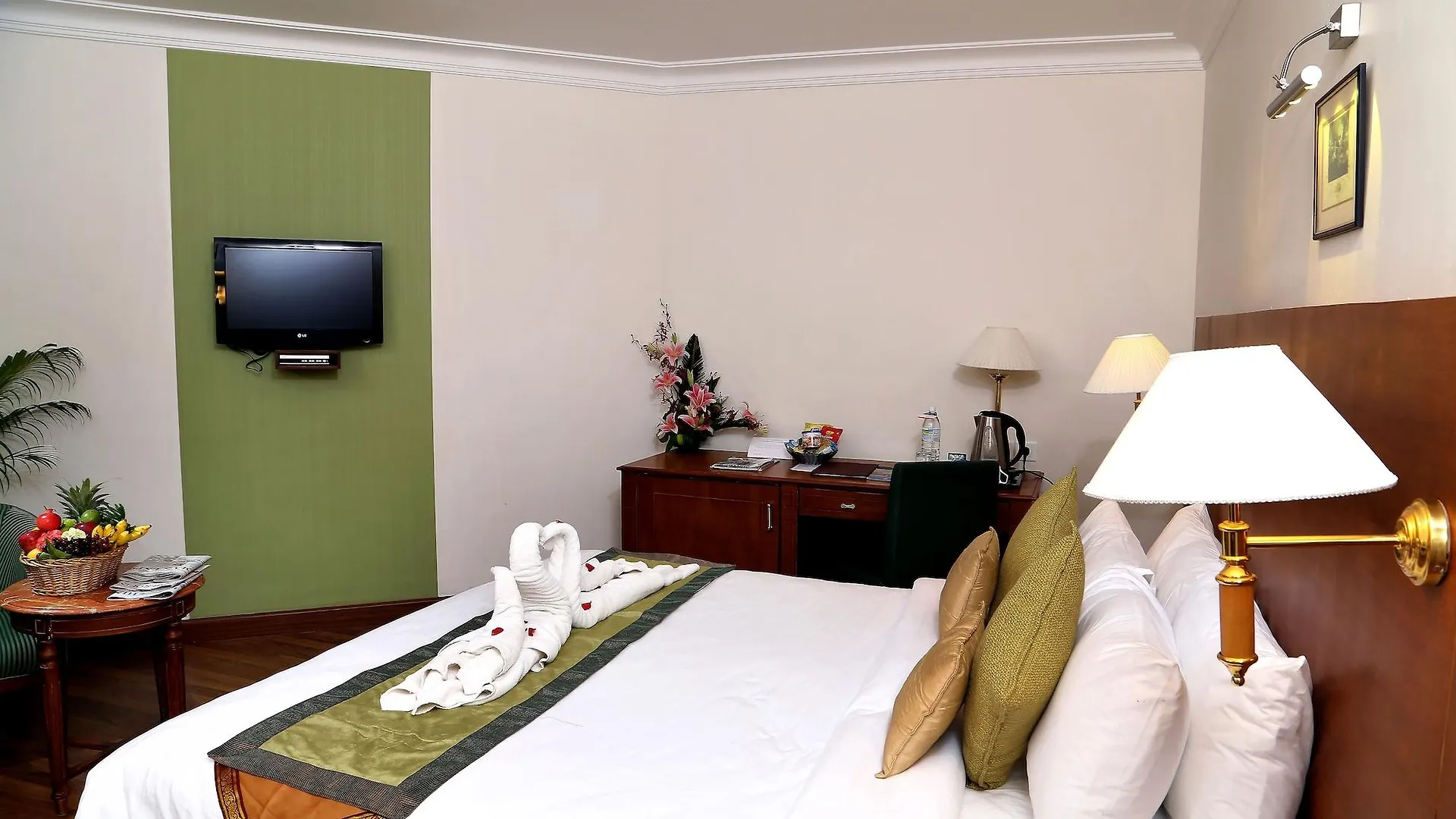 Gokulam Park Hotel Kochi 4*,